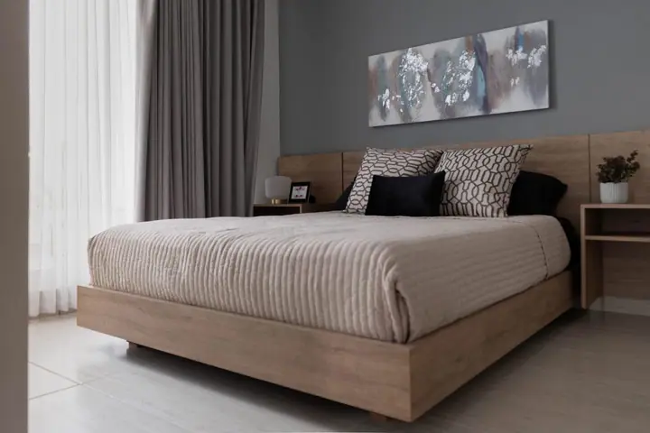 Recámara con terraza del modelo NEIVA en Reserva San Matías, Aguascalientes